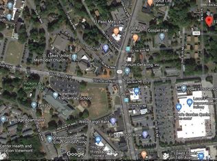 323 17th Ave NE, Hickory, NC 28601