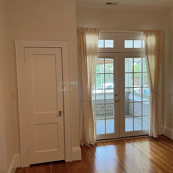 2114 Crescent Ave — Photo 5