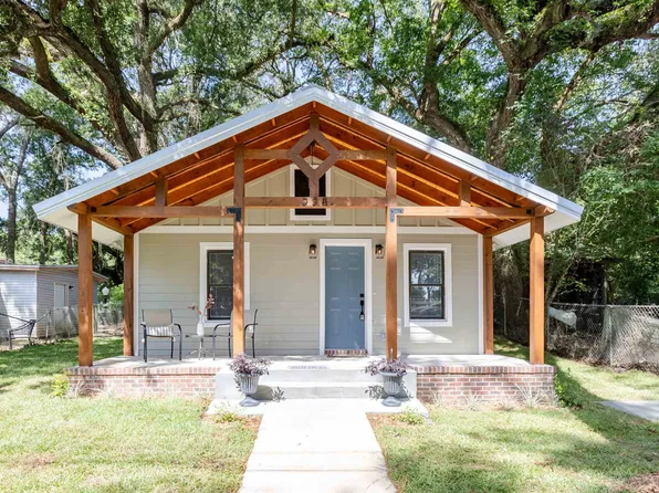228 Bradley St, Quincy, FL 32351