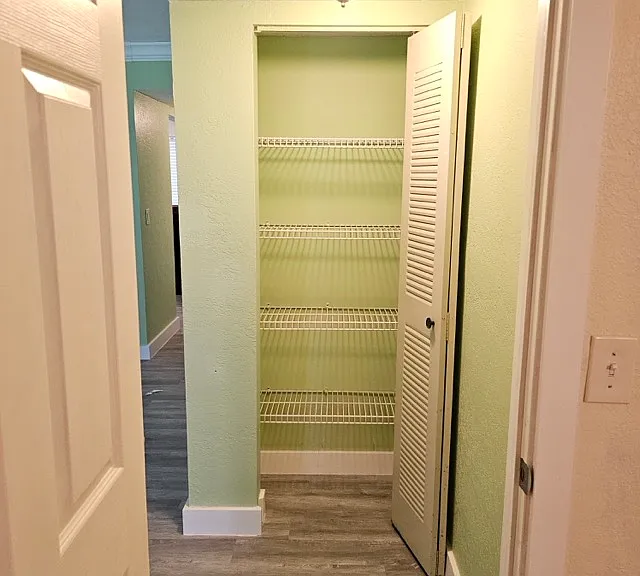 8041 Southgate Blvd #H6 — Photo 13