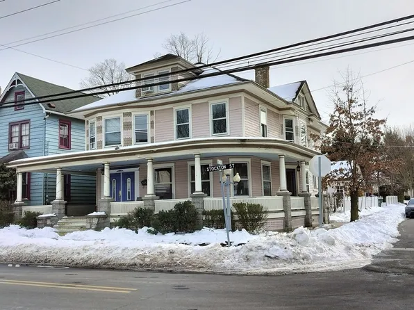 255 Stockton St Unit A, Hightstown, NJ 08520