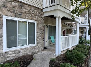 978 Oakwood Ave, State College, PA 16803