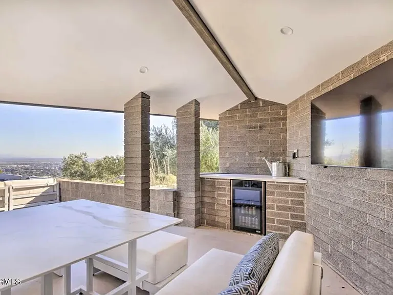 6010 E Cholla Ln — Photo 29