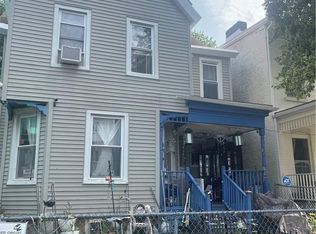 51 Beacon St, Newburgh, NY 12550