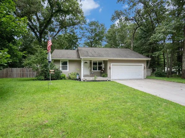 6316 Auburn Blvd, Twin Lake, MI 49457