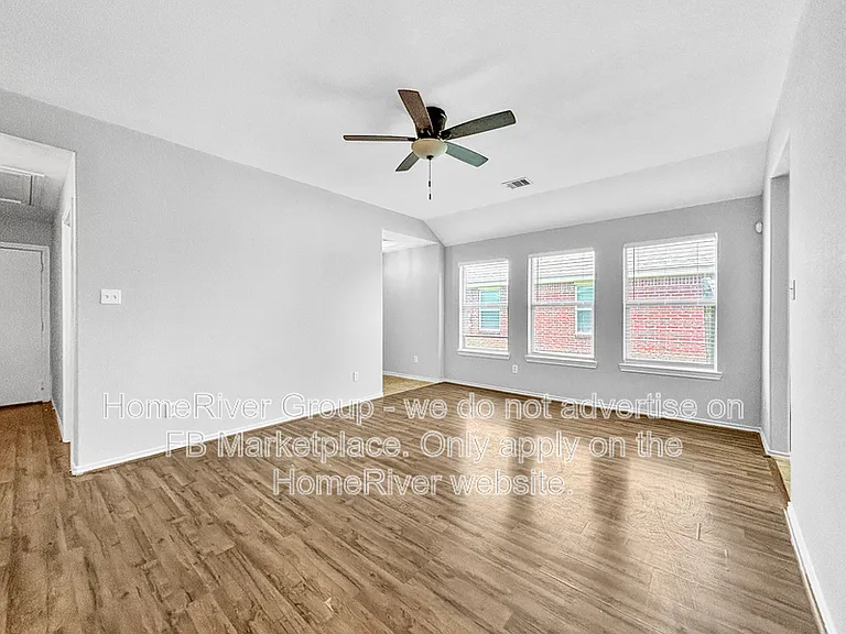 4311 Amaryllis Ave — Photo 8