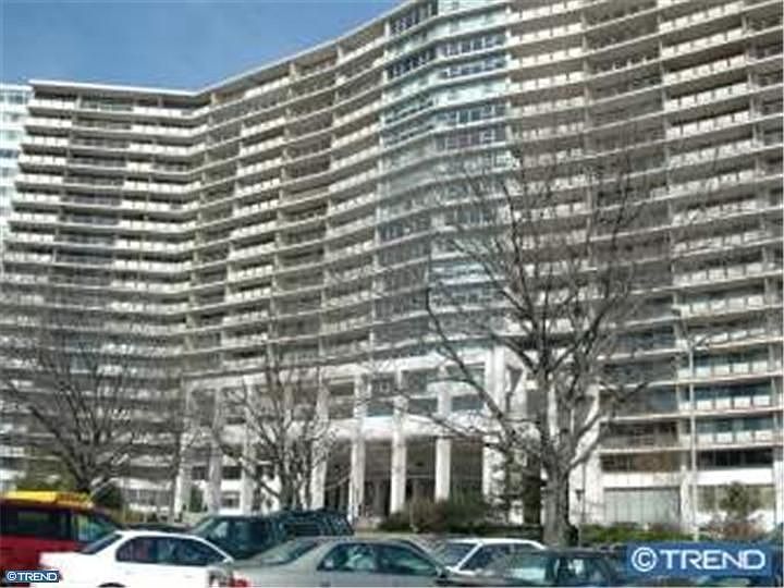 1st image of 2401 Pennsylvania Ave APT 16B31