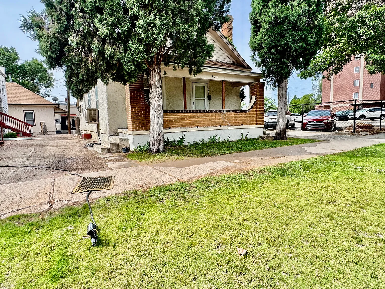 3 bed, 1688 sqft, $1,650 — Photo 1