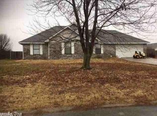 22530 Meadow St, Siloam Springs, AR 72761
