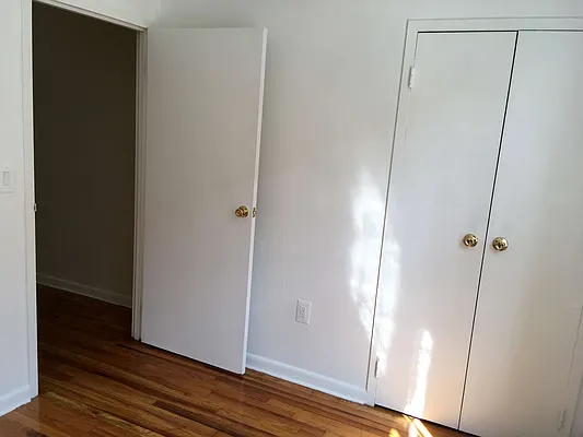 Rented by RC REAL ESTATE OF NEW YORK | media 24