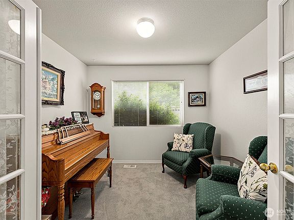 3rd image of 405 Bungalow Drive NW