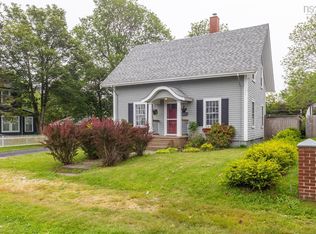 15 Grand St, Yarmouth, NS B5A2Z7