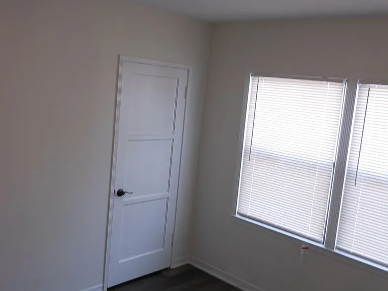 8340 Chase Ave — Photo 18
