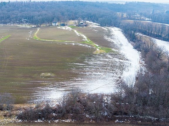 3rd image of 7389 Doylestown Rd