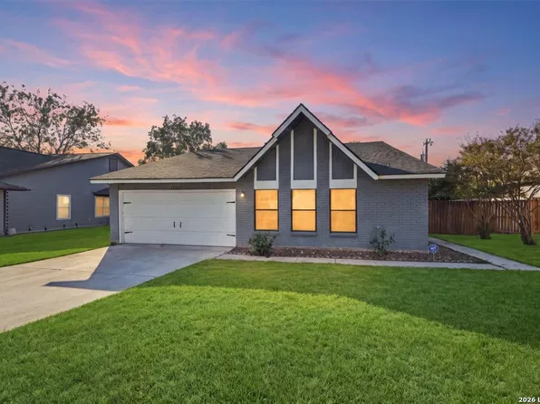 10315 COUNTRY BLF, San Antonio, TX 78240