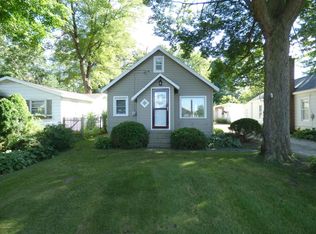 2594 Lake Shore Dr, Niles, MI 49120