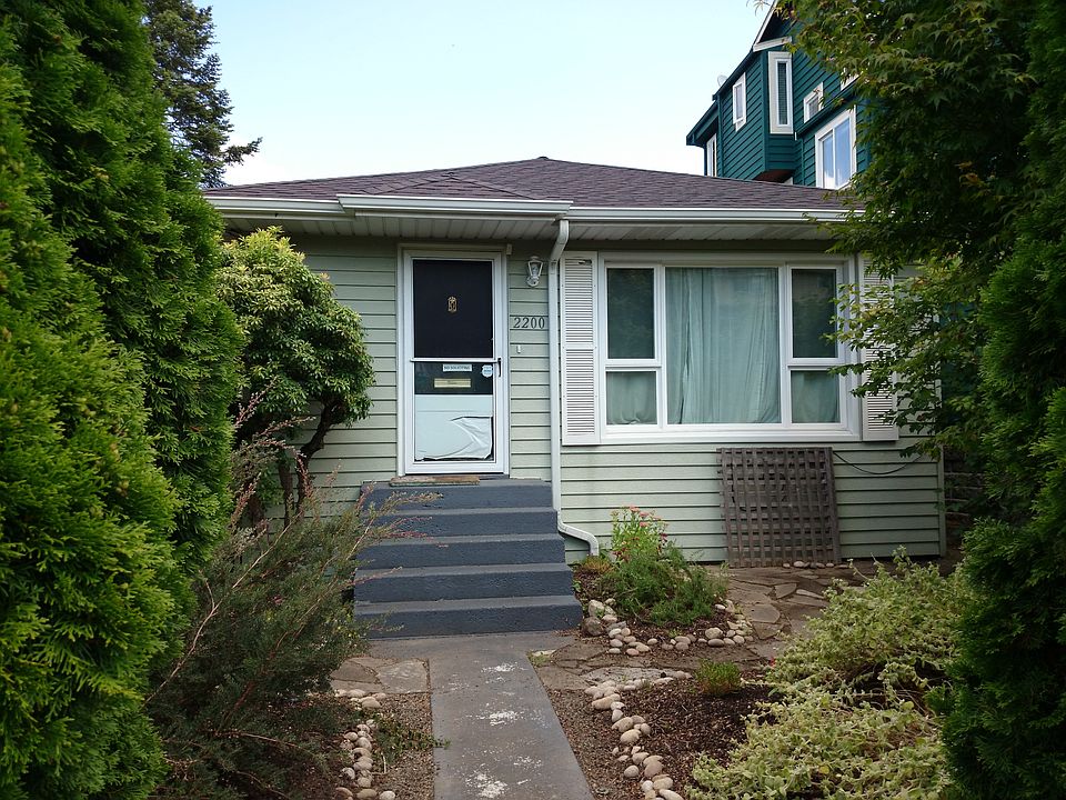 2nd image of 5950 Kensington Pl N