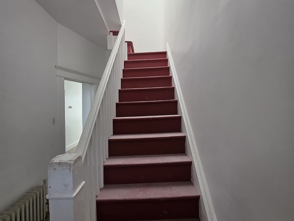 1st image of 1407 43rd St #2
