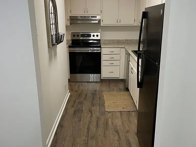 515 Basswood Ave #C-39 — Photo 8
