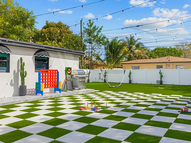 1532 N Andrews Ave — Photo 58