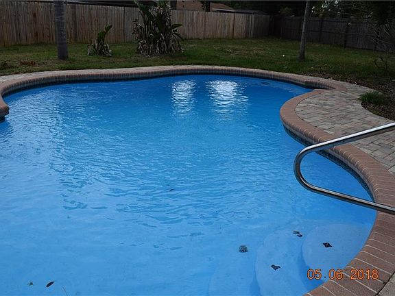 3rd image of 14104 Davenport Pl