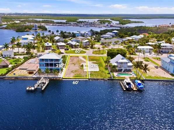 922 San Carlos DR, FORT MYERS BEACH, FL 33931