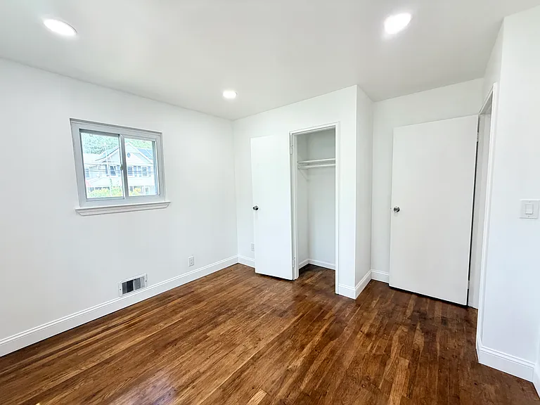 Forest Ave — Photo 14