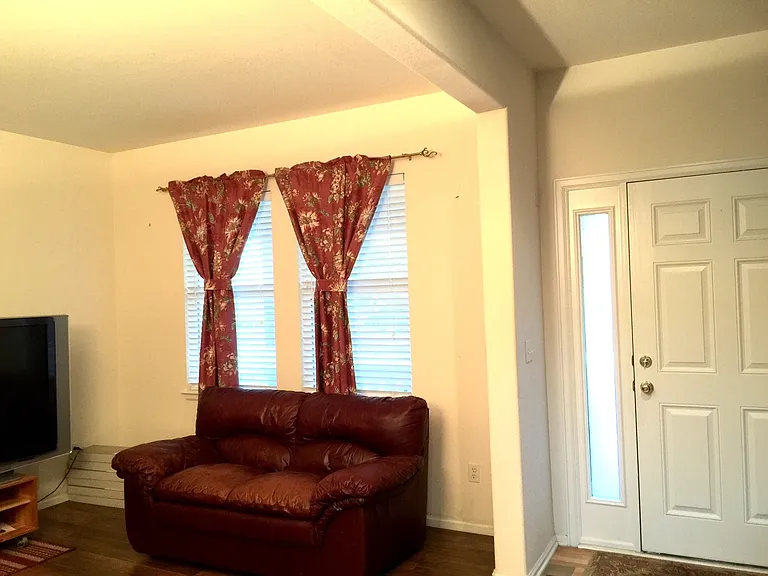 11075 Valleybrook Cir — Photo 21