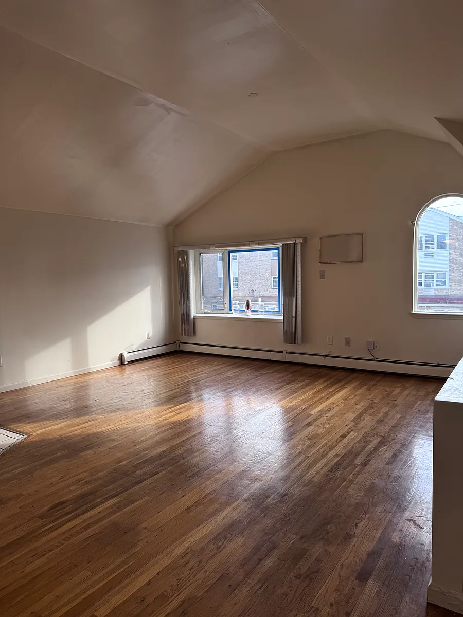 Building Photo - Hosmer Ave