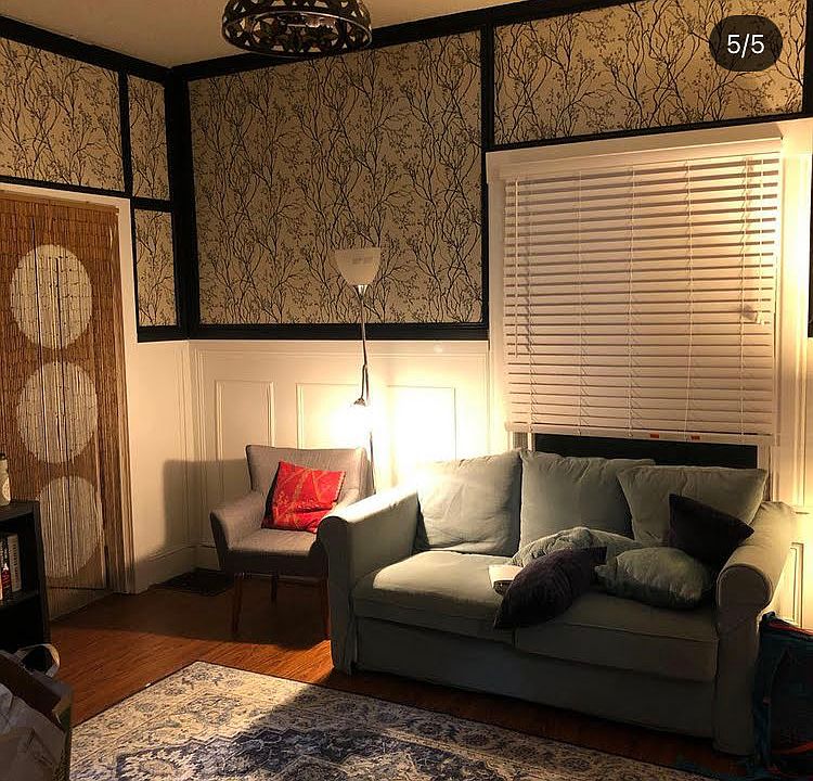 Living room/front room