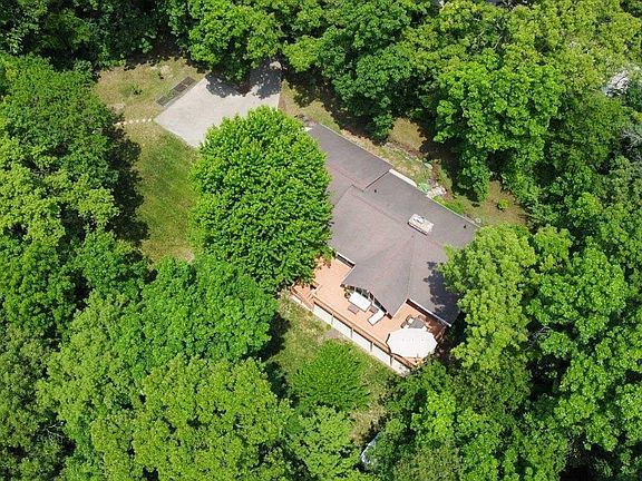 5th image of 6211 Knollwood Dr