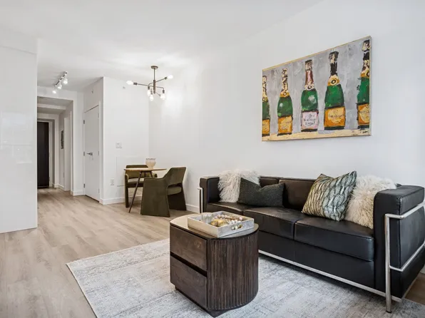 209 E 7th Ave #507, Vancouver, BC V5T 0H3