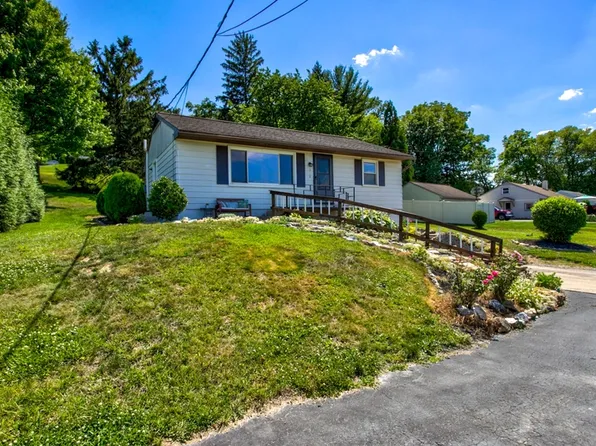 3968 Marietta Ave, Columbia, PA 17512