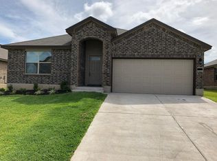 2725 Gilchrist Dr, Lorena, TX 76655
