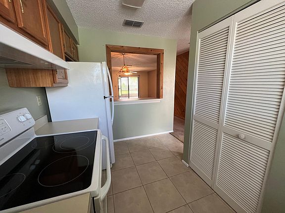 4th image of 163 White Fawn Dr #163