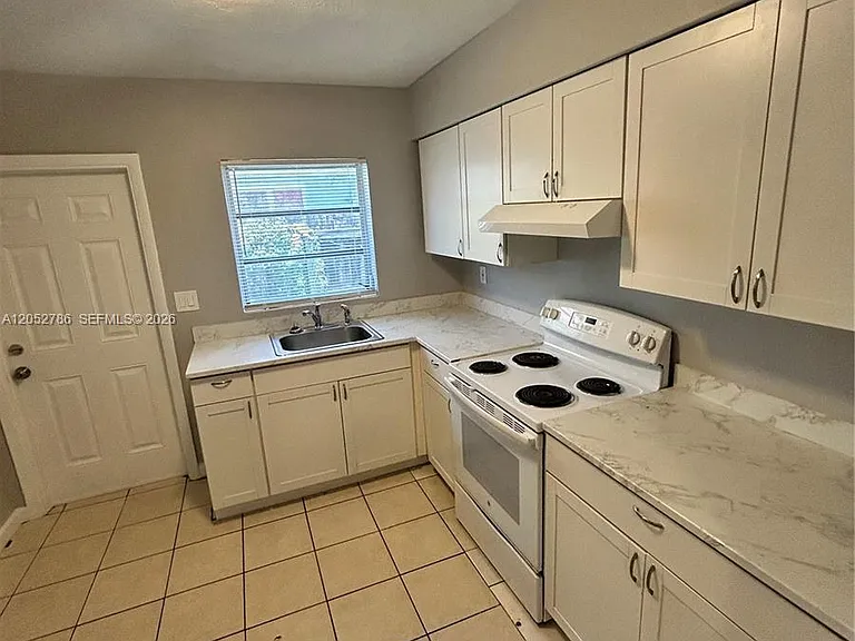 1508 NW 8th Ave #1 — Photo 7
