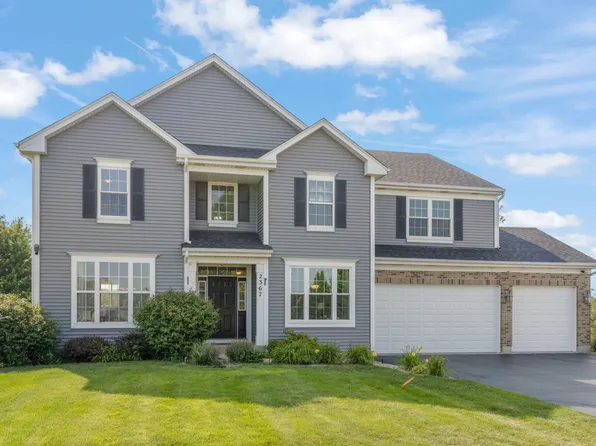 2367 Winterthur Grn, Yorkville, IL 60560