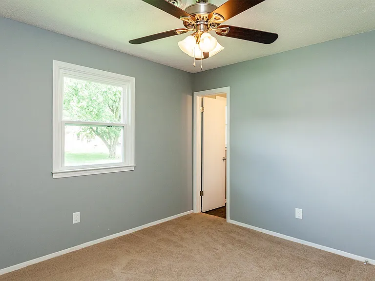 1309 Sportsman Trl — Photo 16
