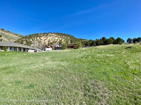 1359 Robert St, Meeker, CO 81641