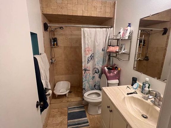 2nd image of 2671 Arjay Ct