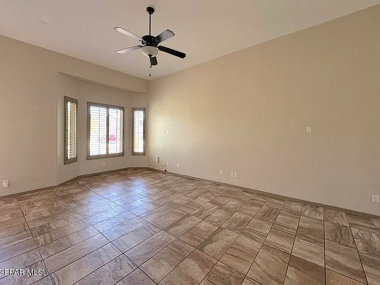 14372 Angel D Garcia Ct — Photo 5