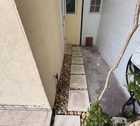 4th image of 7813 SW 9th Ter
