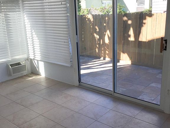 5th image of 419 Gould Ave #419
