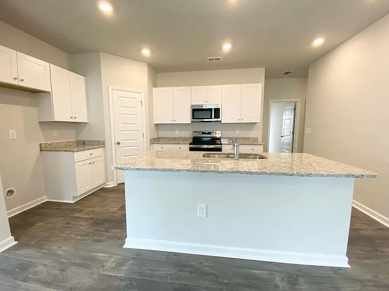 1063 Tripletail Dr NW — Photo 5