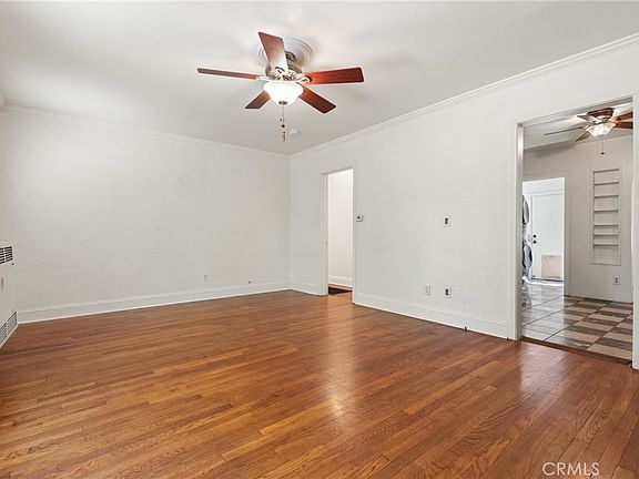 4th image of 1110 Normal Ave