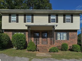 4 Saint Mark Rd, Taylors, SC 29687