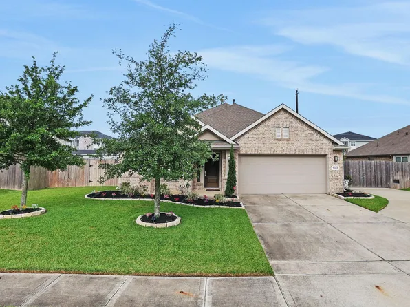 9211 Justin Way, Mont Belvieu, TX 77523