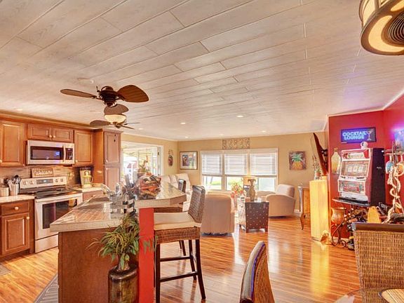 5th image of 1804 Kingfisher Dr