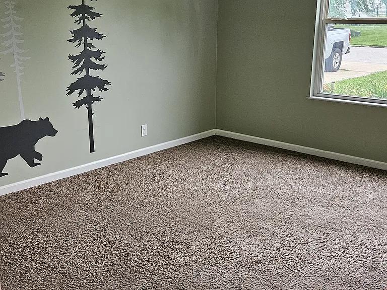 615 Arrowhead Ln — Photo 6