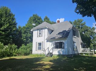437 N Center St, Hartford, MI 49057